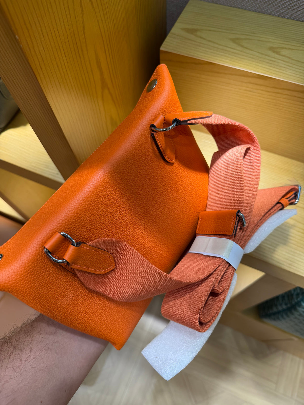 Sacoche hermes vide poches orange
