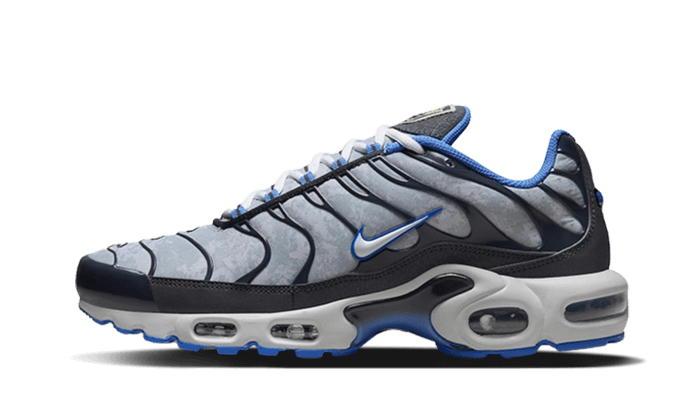 Nike® Air Max Plus SE Social FC