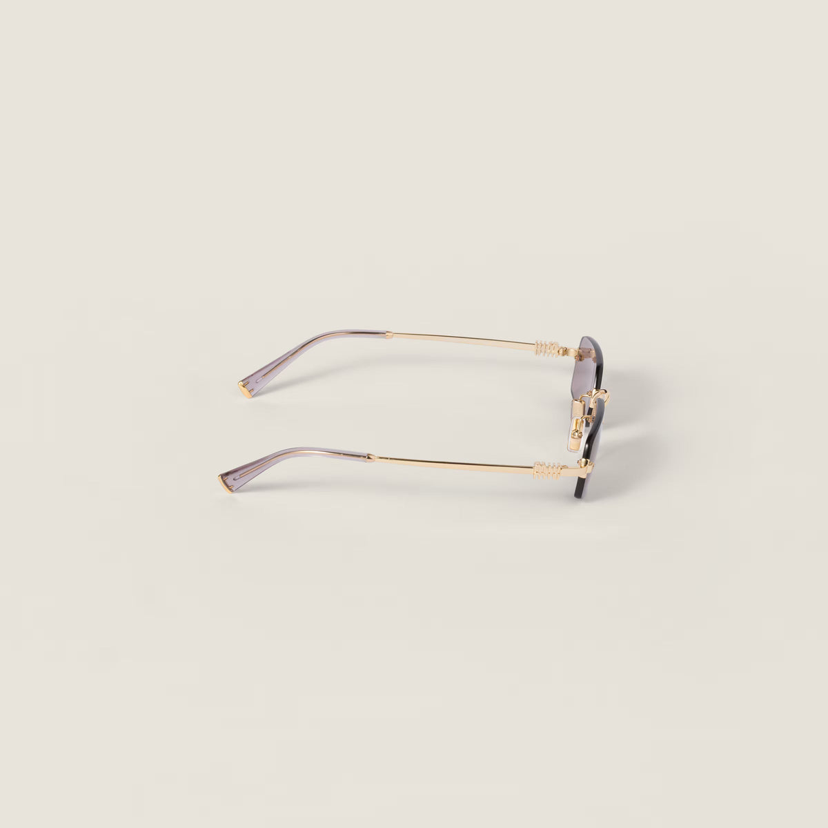 Lunettes de soleil de la collection Miu Miu Eyewear