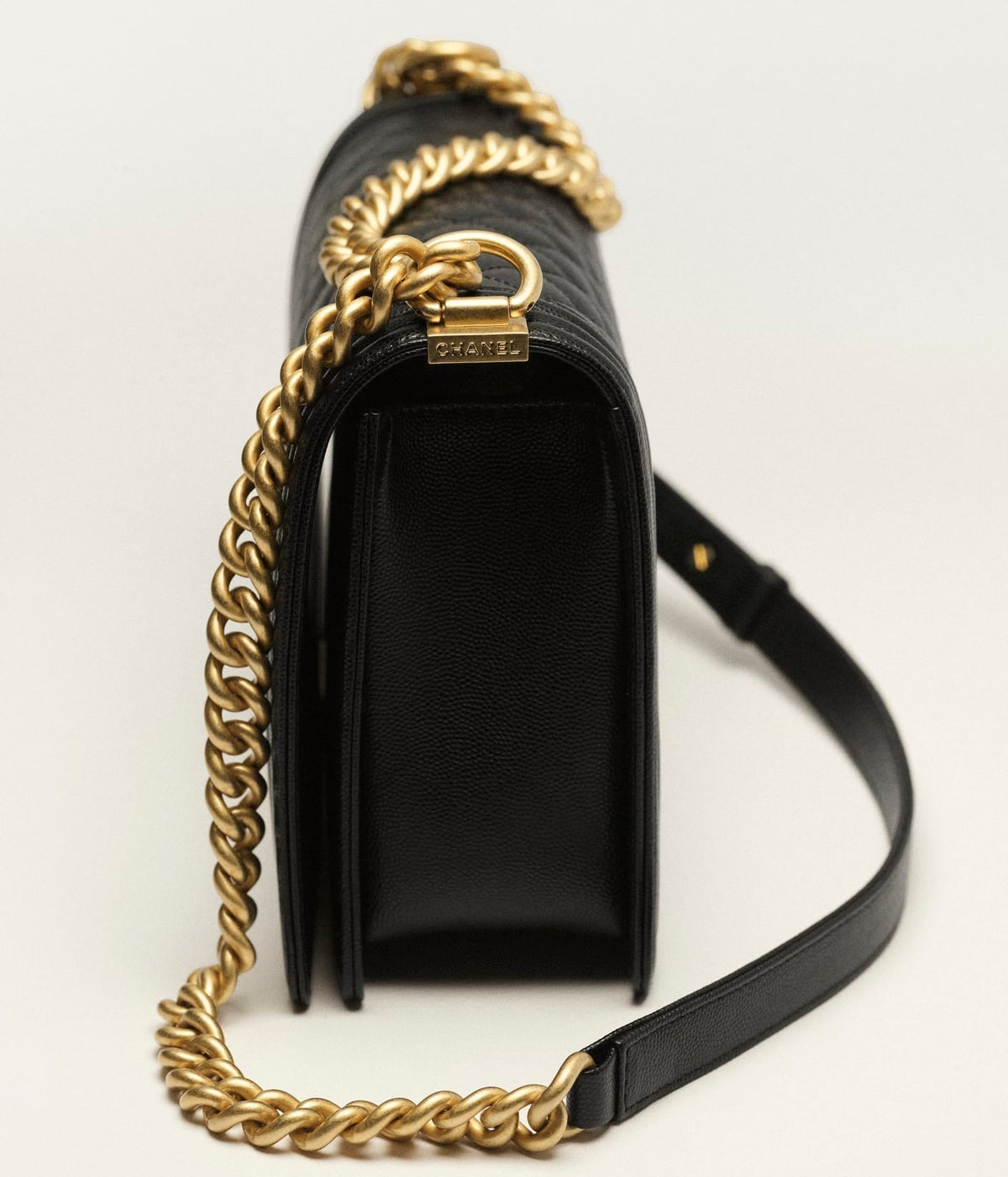 GRAND SAC BOY CHANEL