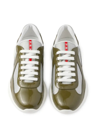 Prada cup vert kaki